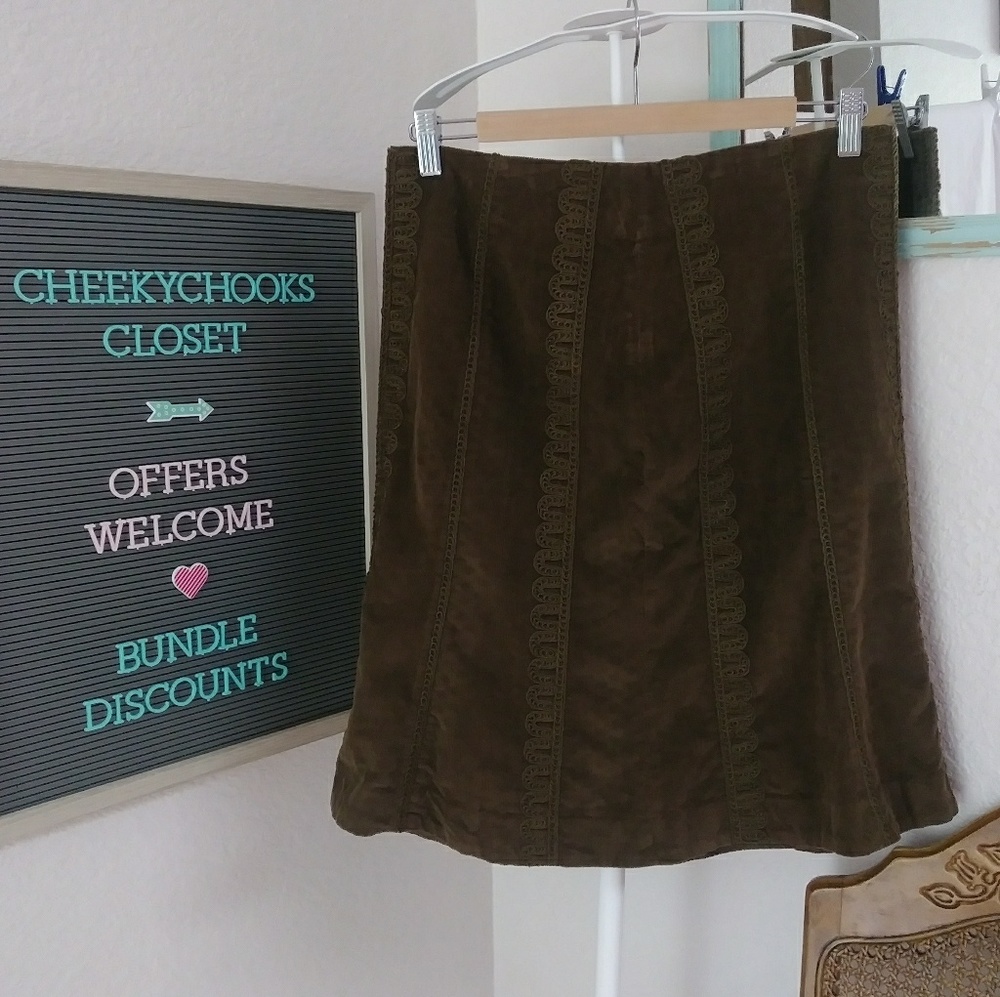 FINAL PRICE·LAST DAY Boden corduroy skirt